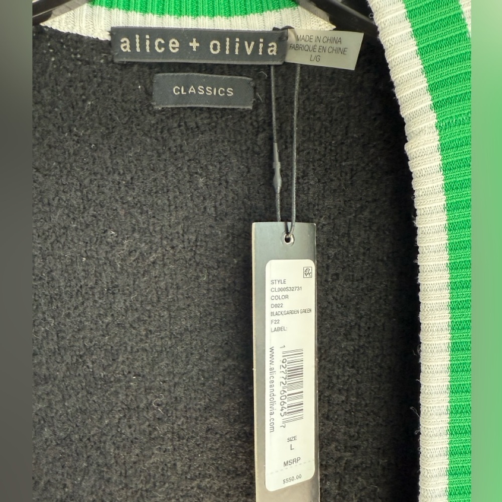 ALICE + OLIVIA BARRY OVERSIZED V-NECK CARDIGAN - Picture 3 of 10